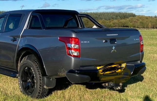 Mitsubishi L200 Roller cover and roll  bar