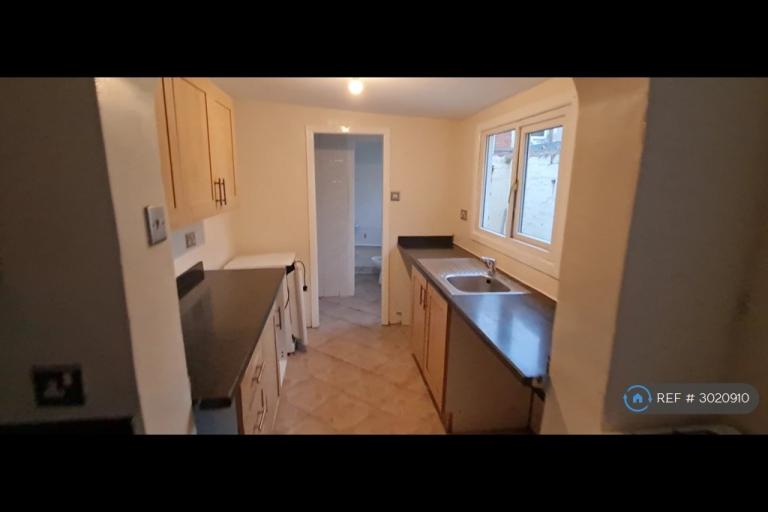 2 bedroom house in Harford Street, Middlesbrough, TS1 (2 bed) (#3020910)