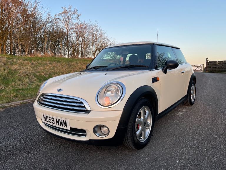 2009 MINI Hatch 1.4 One 3dr Hatchback Petrol Manual White R56 Timing chain 63k