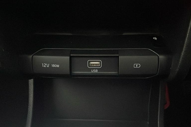  Kia Niro Electric 64kwh 4 Plus Suv 5dr Electric Auto 201 Bhp Electric