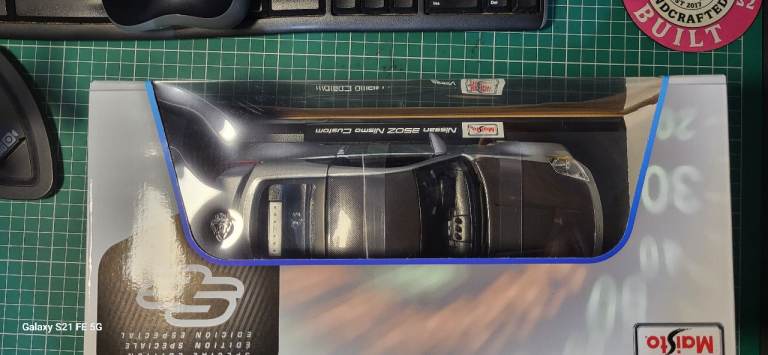 1/18 scale nismo 350z 