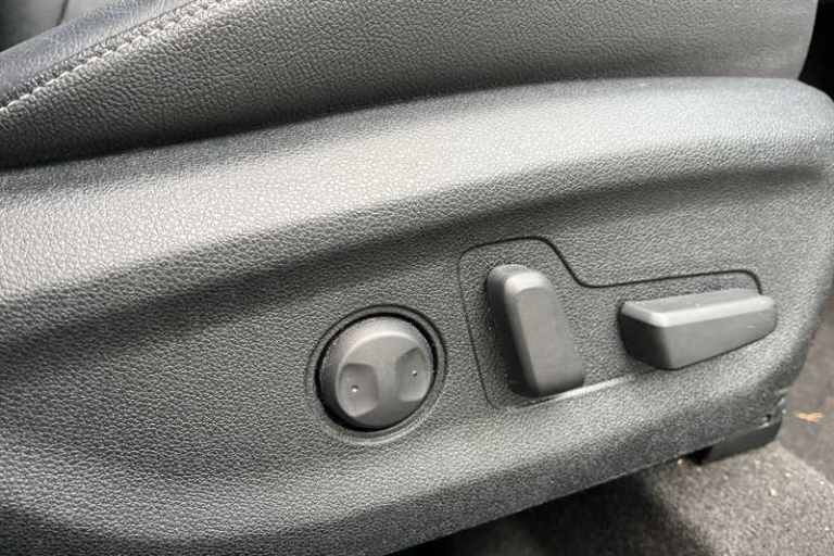 2017 Kia Niro 1.6 GDi Hybrid 3 5dr DCT ESTATE PETROL/ELECTRIC Automatic