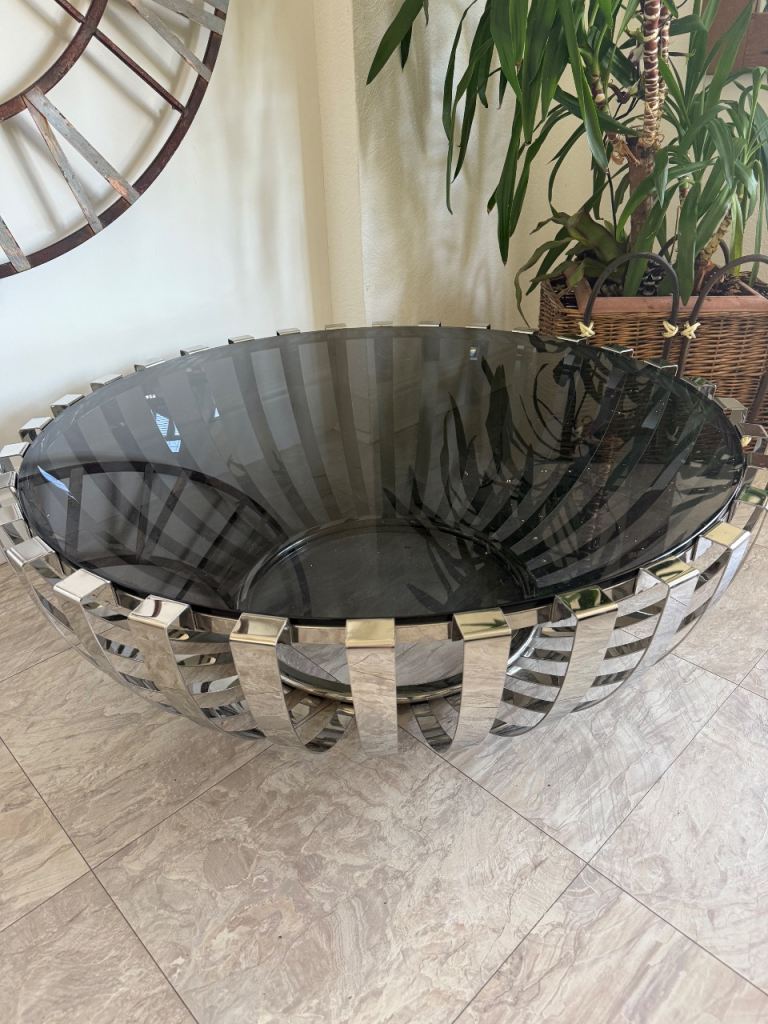 Stylish Silver Metal and Glass Coffee Table – Good Condition