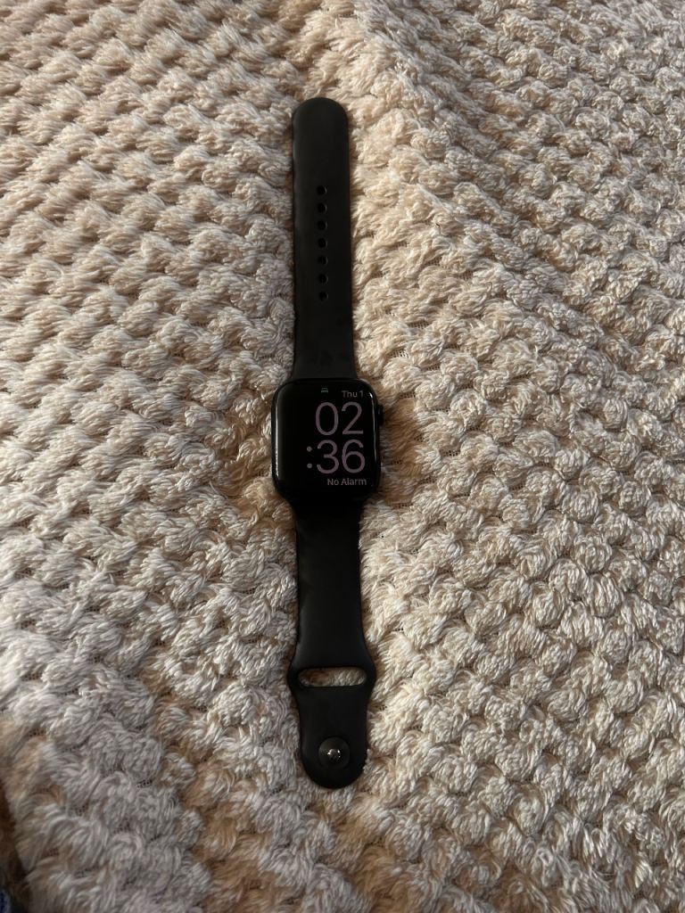 Apple Watch 45mm series 8