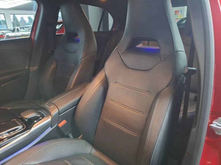 2019 Mercedes-Benz A-Class 2.0 A35 AMG (Premium Plus) Hatchback 5dr Petrol SpdS DCT 4MATIC Euro 6...