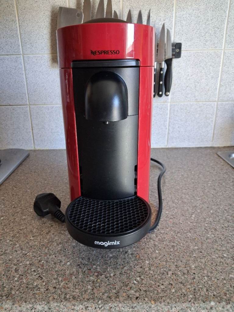 Nespresso Magimix Vertuo Coffee Machine - Red