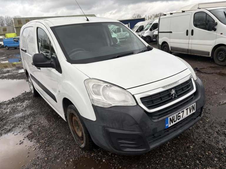 2017 Peugeot Partner Partner S L2 Blue HDi Panel Van DIESEL Manual