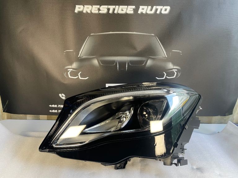MERCEDES GLA A156 LED COMPLETE PASSENGER SIDE HEADLIGHT 15-20
