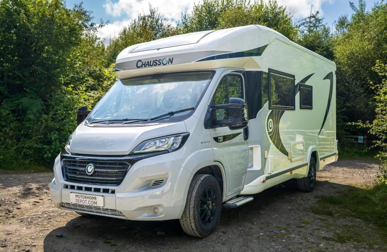 Chausson Premium 720 Motorhome