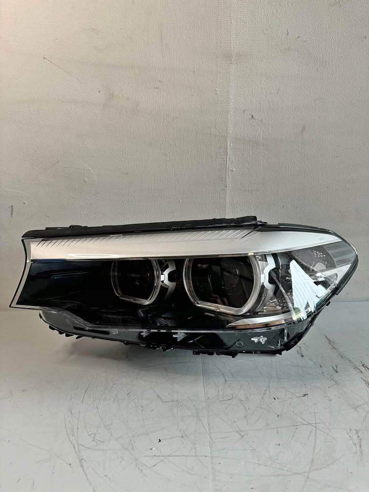 GENUINE OEM BMW 5 Series G30 G31 LED Passenger Side Left Normal Standard Headlight 17-22