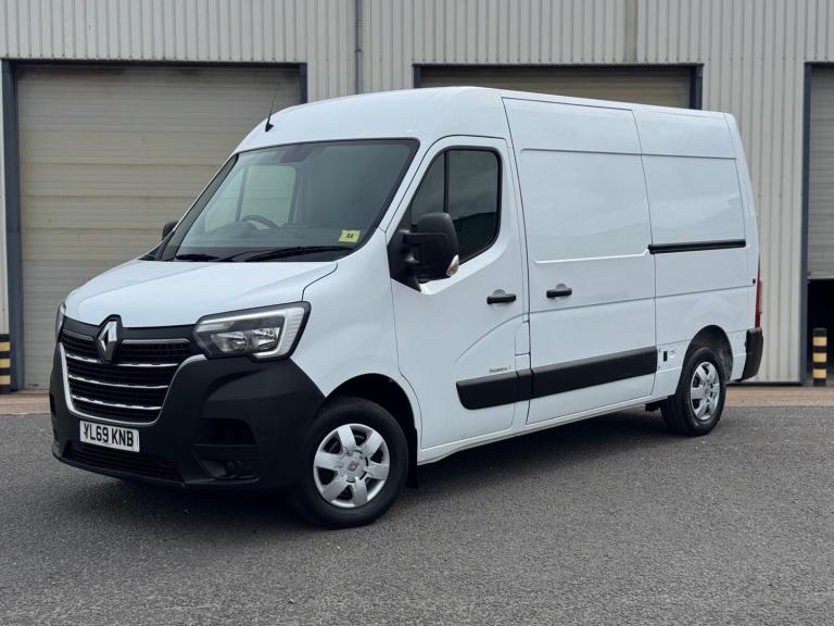 2020 RENAULT MASTER MM35dCi 135 Business+ Medium Roof Van - NO VAT- FULL HISTORY