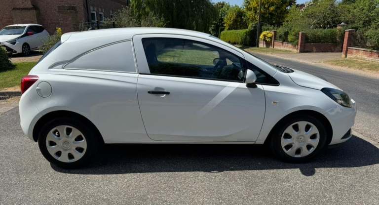 2015 (65) VAUXHALL CORSA 1.3 CDTi VAN LONG MOT JUST SERVICED RUNS/DRIVES GREAT! 