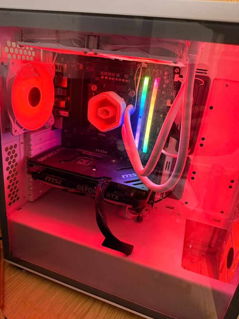 Gaming PC - RTX 4070 Super / Ryzen 7800X3D upgraded RAM