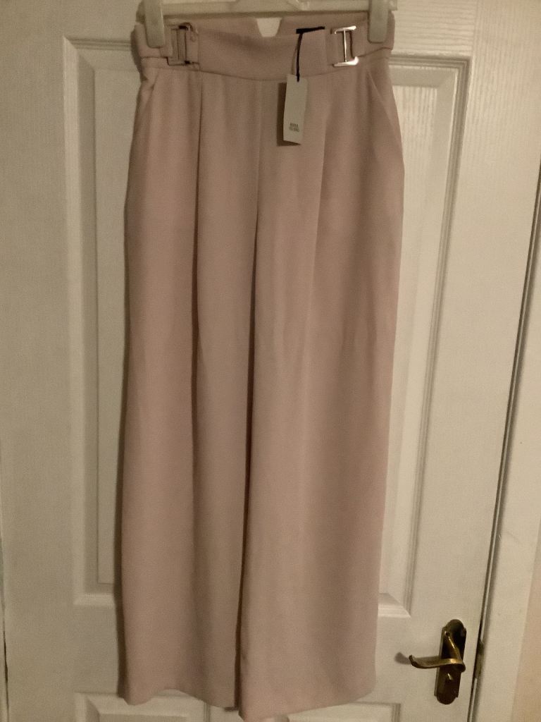 River Island Trousers Ladies Size 12  New with Tags 