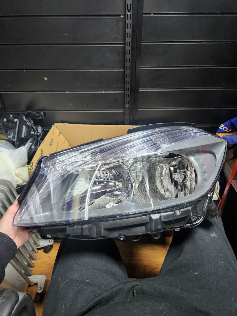 Mercedes A class headlight