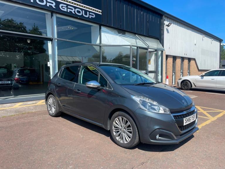 2016 Peugeot 208 1.2 PureTech 82 Allure 5dr HATCHBACK Petrol Manual
