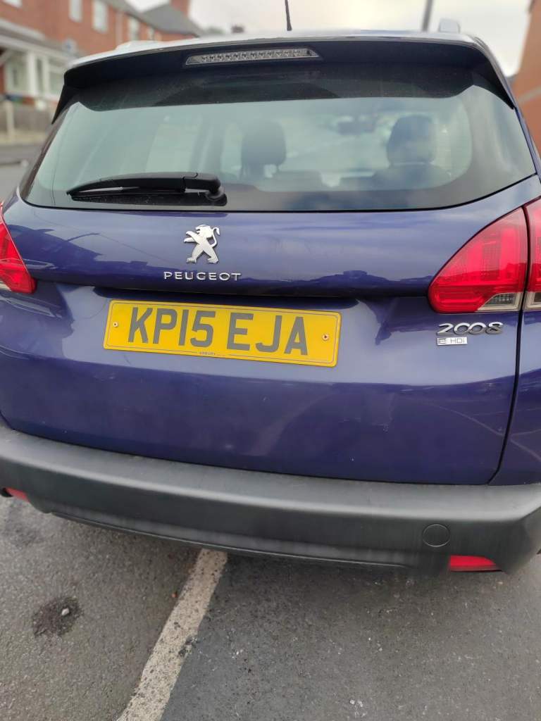 Peugeot, 2008 Blue HDi Hatchback, 2015, Manual, 1560 (cc), 5 doors