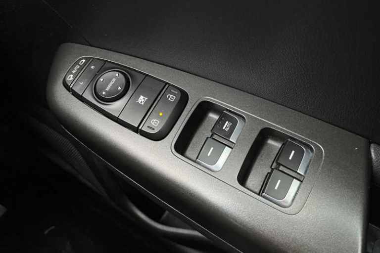 2019 Kia Sportage 1.6 CRDi ISG 2 5dr DCT Auto ESTATE DIESEL Automatic