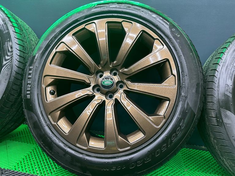 Range Rover Velar / Evoque / Discovery Sport / FL2 20” Bronze Alloy Wheels Style 1032 & all Pirelli!