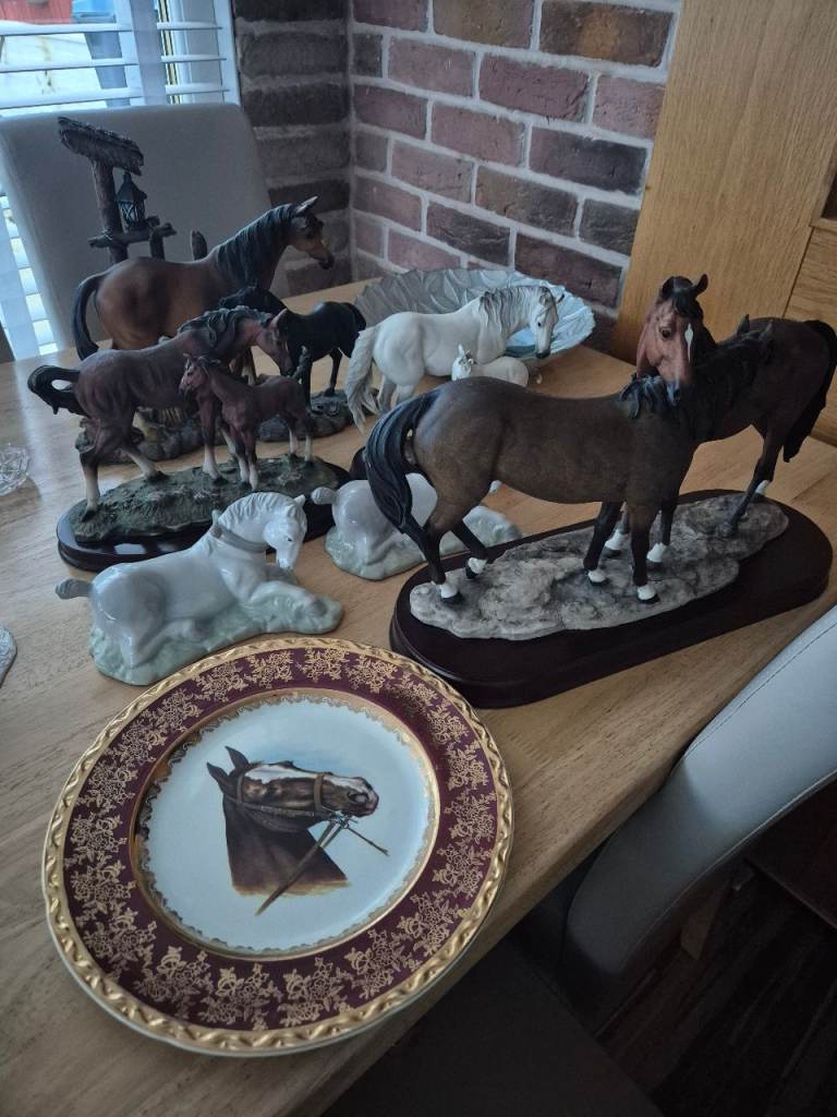 Collection of horse ornaments 