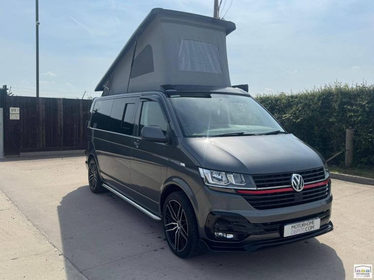 Volkswagen Transporter T30 ST-LINE 4 Berth 5 Belts