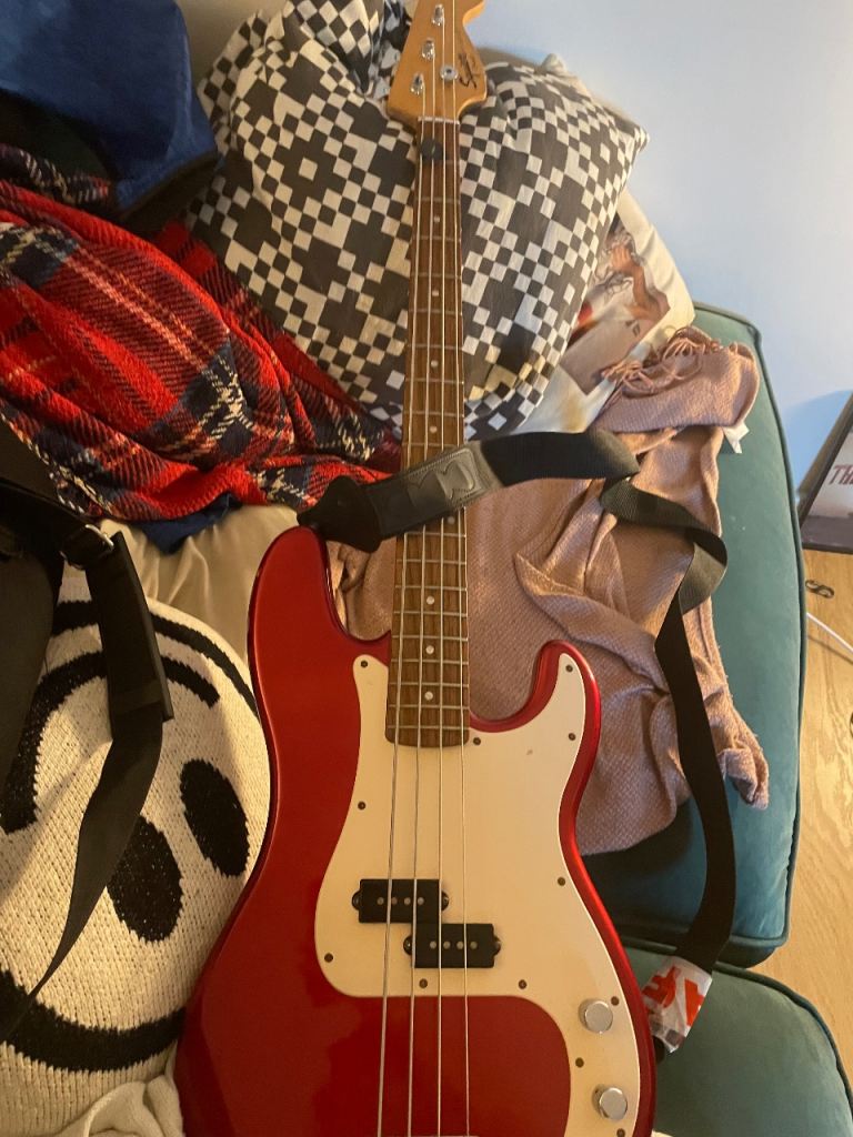Squier Affinity Precision Bass Guitar 