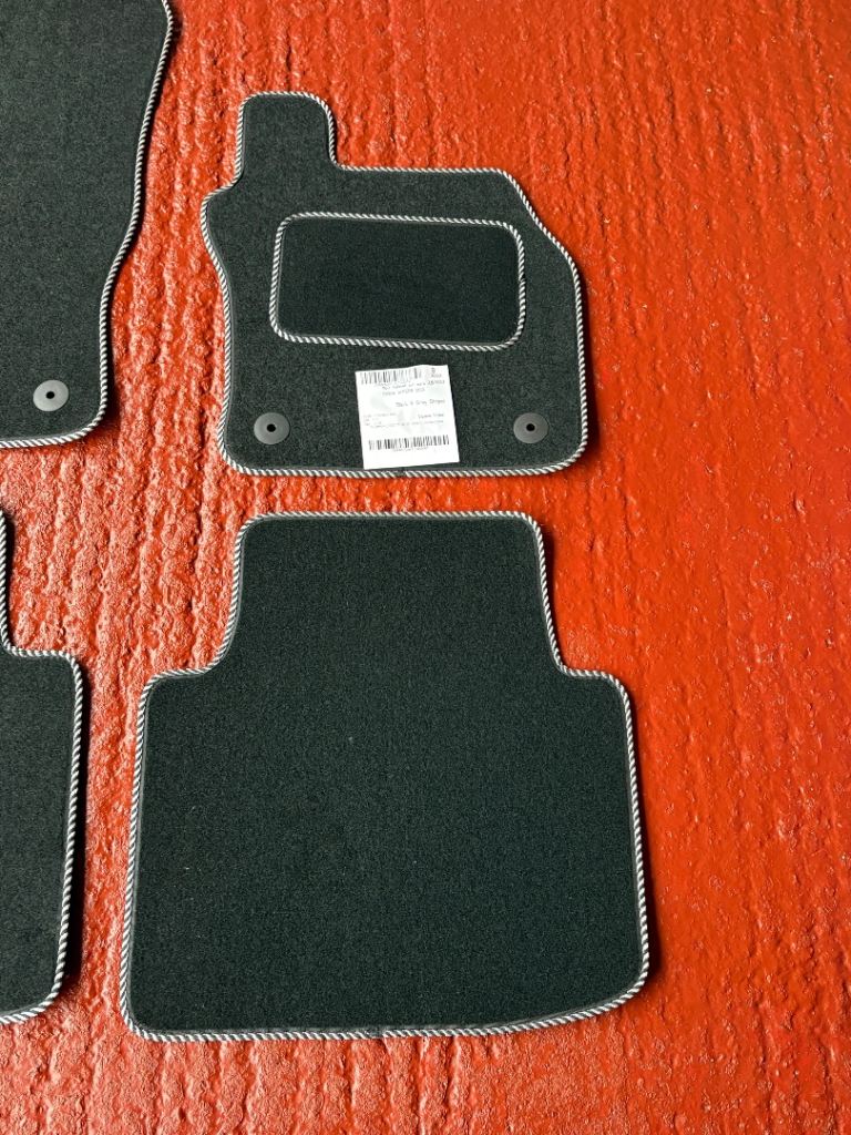 Skoda superb car mats 