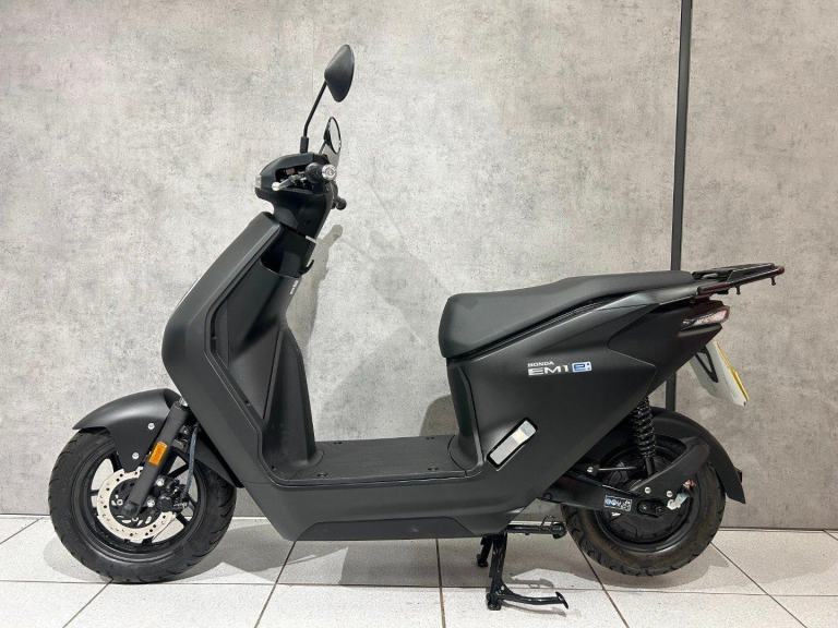 2024 Honda EM1-E - ONLY 1 MILE!