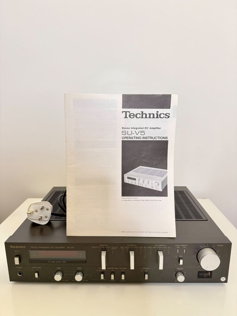 Technics SU-V5 Stereo Integrated Amplifier - Original instruction manual. In very good condition.