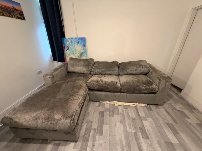 Grey Fabric Corner Sofa Bed with Chaise – Fair Condition