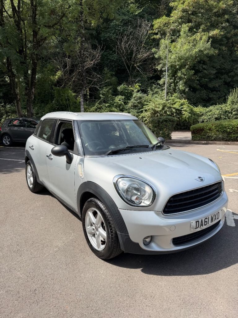 Mini Countryman 1.6 diesel £35 a year tax £1295 long mot 