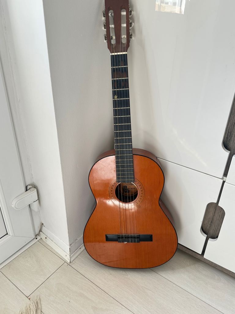 BM Almeria full size acoustic guitar