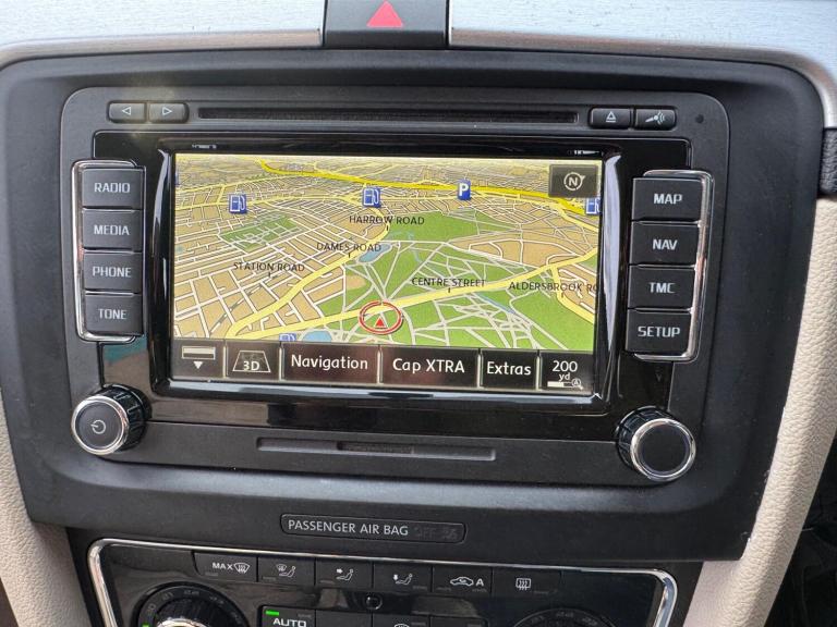 2014 Skoda Superb 2.0 TDI Elegance DSG 4WD Euro 5 (s/s) 5dr ESTATE Diesel Automatic