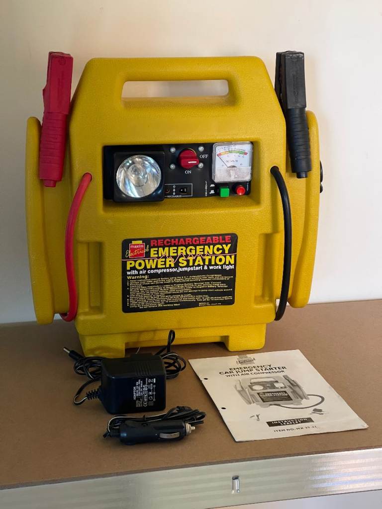 3-in-1 12V Portable Jump Starter, Air Compressor and Emergency Torch