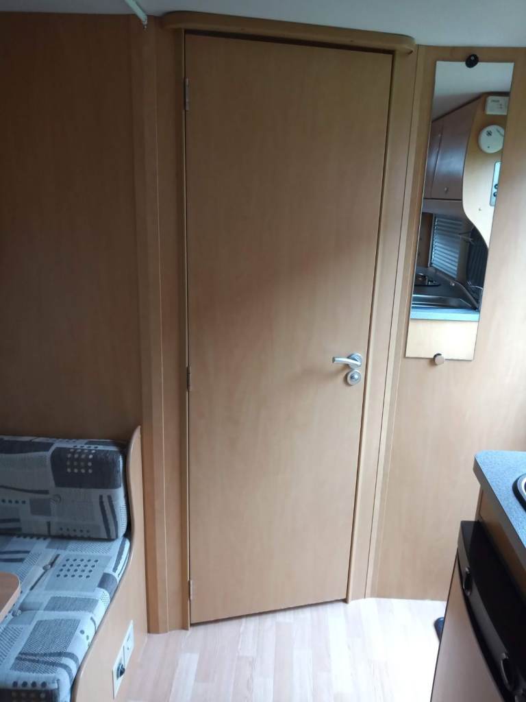 Bailey caravan 4 birth 2008