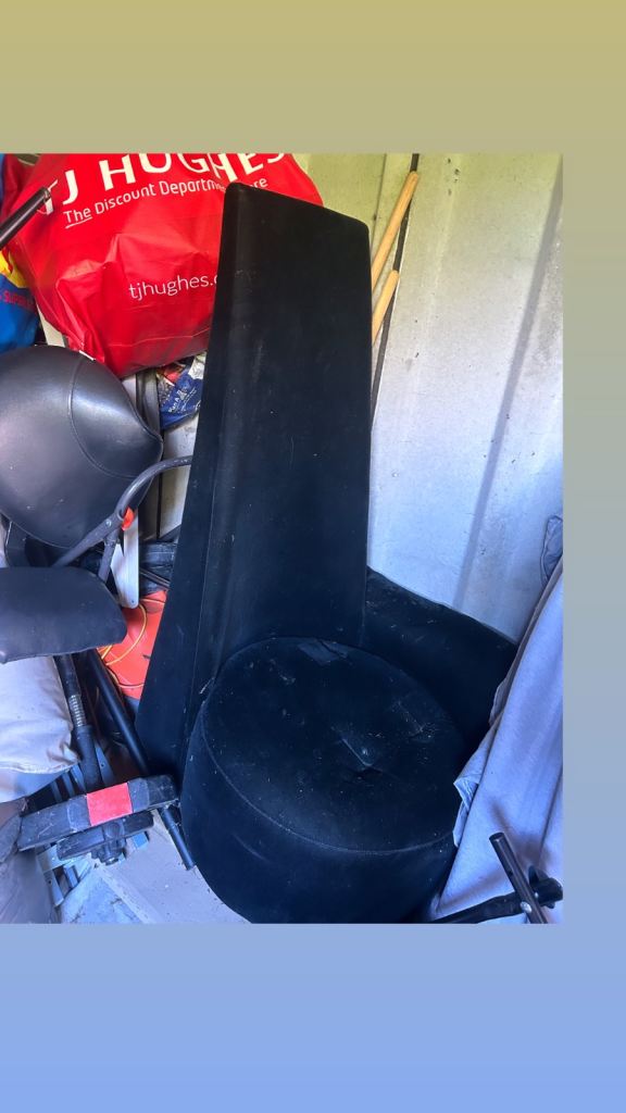 Black Beauty Chair – Good Condition