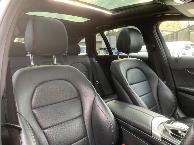 2017 Mercedes-Benz C Class 2.1 C220d AMG Line (Premium Plus) G-Tronic+ Euro 6 (s/s) 5dr ESTATE Di...