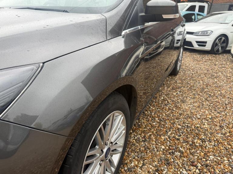 2017 Ford Focus 1.0 EcoBoost 125 Zetec Edition 5dr HATCHBACK PETROL Manual