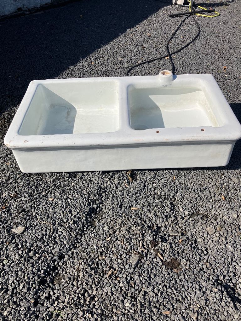Antique W.B. Morrison & Son Glasgow fireclay double Belfast / lab / utility sink