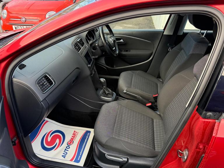 2015 Volkswagen Polo 1.2 TSI BlueMotion Tech SE DSG Euro 6 (s/s) 5dr HATCHBACK Petrol Automatic