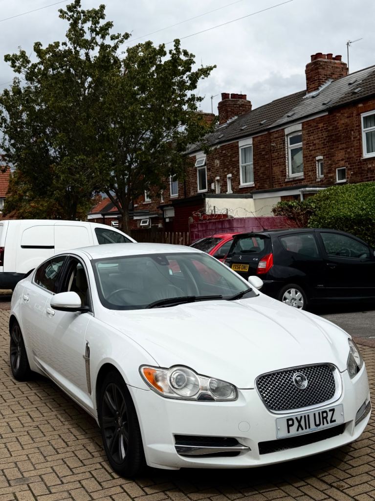 Jaguar, XF, Saloon, 2011, Other, 2993 (cc), 4 doors