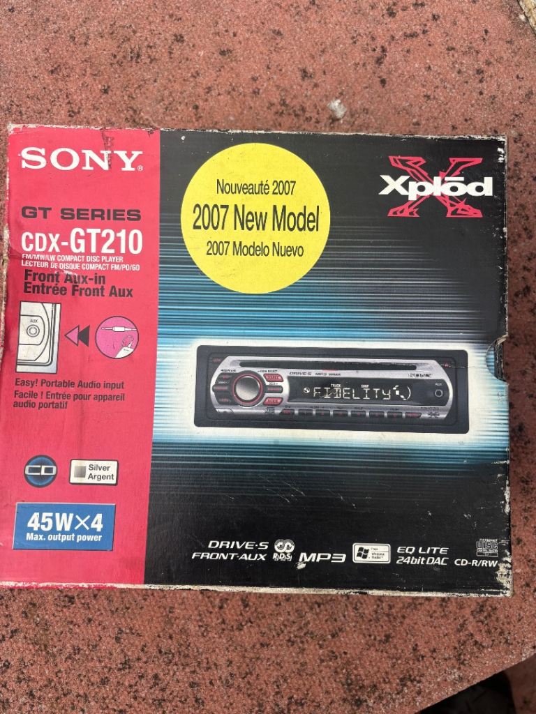 Car stereo/speaker