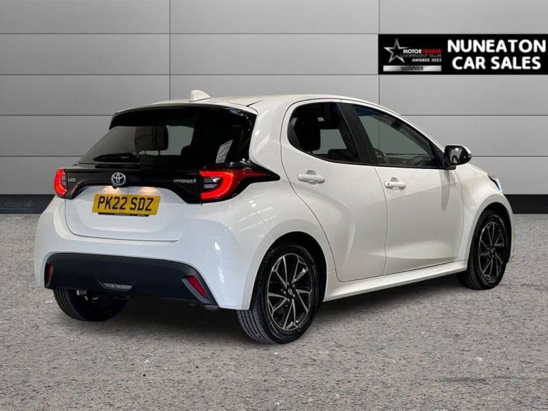 2022 Toyota Yaris 1.5 VVT-h Design Hatchback 5dr Petrol Hybrid E-CVT Euro 6 (s/s) (116 ps) Hatchb...