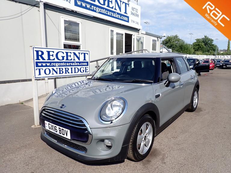 2016 Mini Hatch 1.5 Cooper Hatchback 5dr Petrol Auto Euro 6 (s/s) (136 ps)