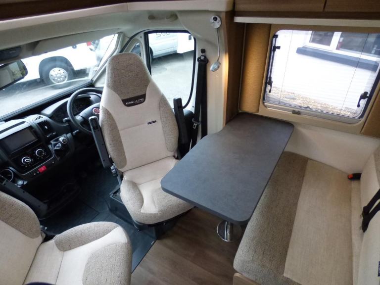 Swift Escape Compact C404 Motorhome DIESEL MANUAL 2021/71