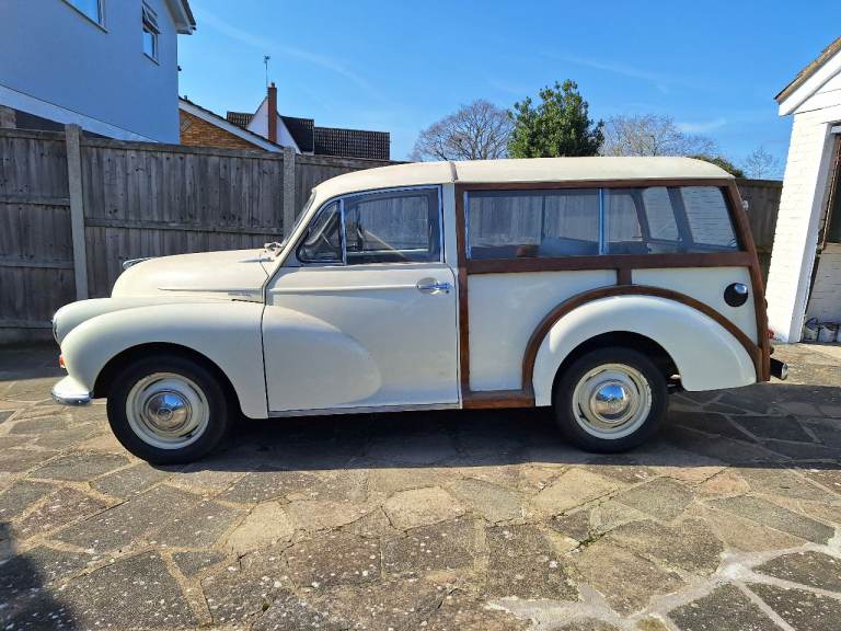 Morris Minor Traveller 