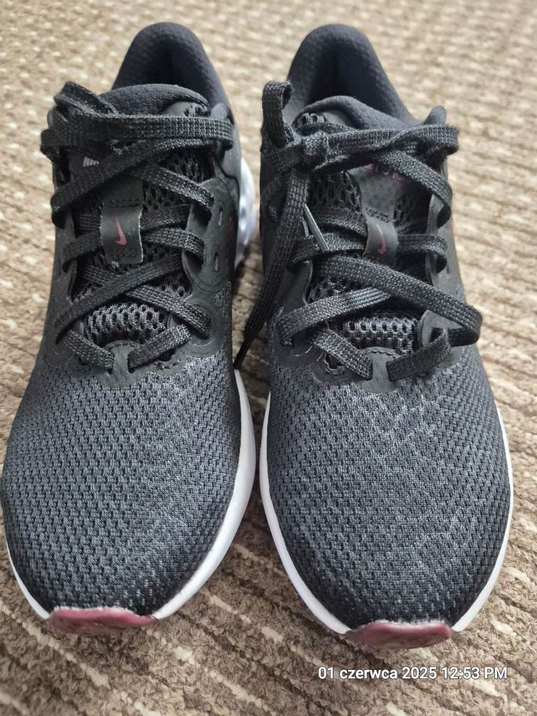 Nike renew 2