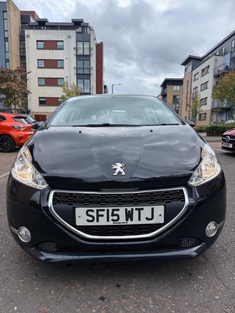 Peugeot 208 1.2 active   (Unlike Ford Fiesta and Vauxhall corsa)