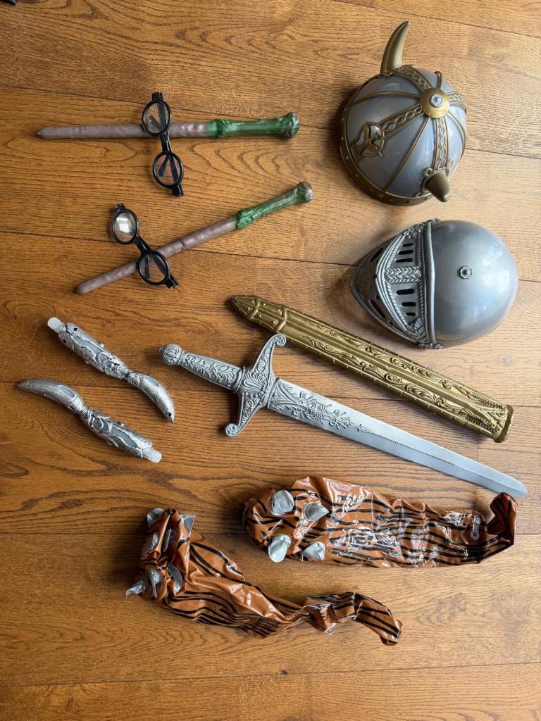 Dressing Up Bundle For Kids Harry Potter Glasses Wands Viking Helmet Sword Dr Who Screwdriver 