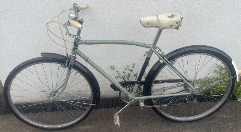 Vintage Raleigh Classic Bike